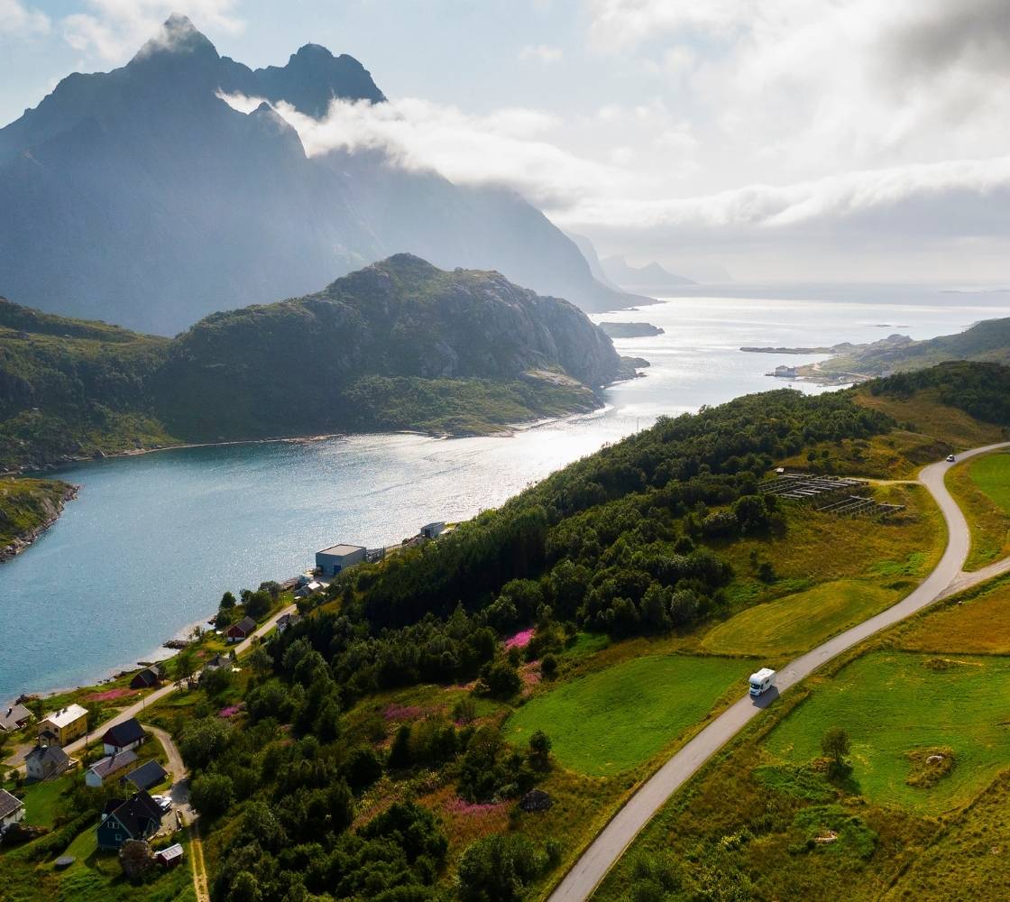 Design uten navn (63) Sikre deg en bobil eller campingvogn hos Ferda nå!