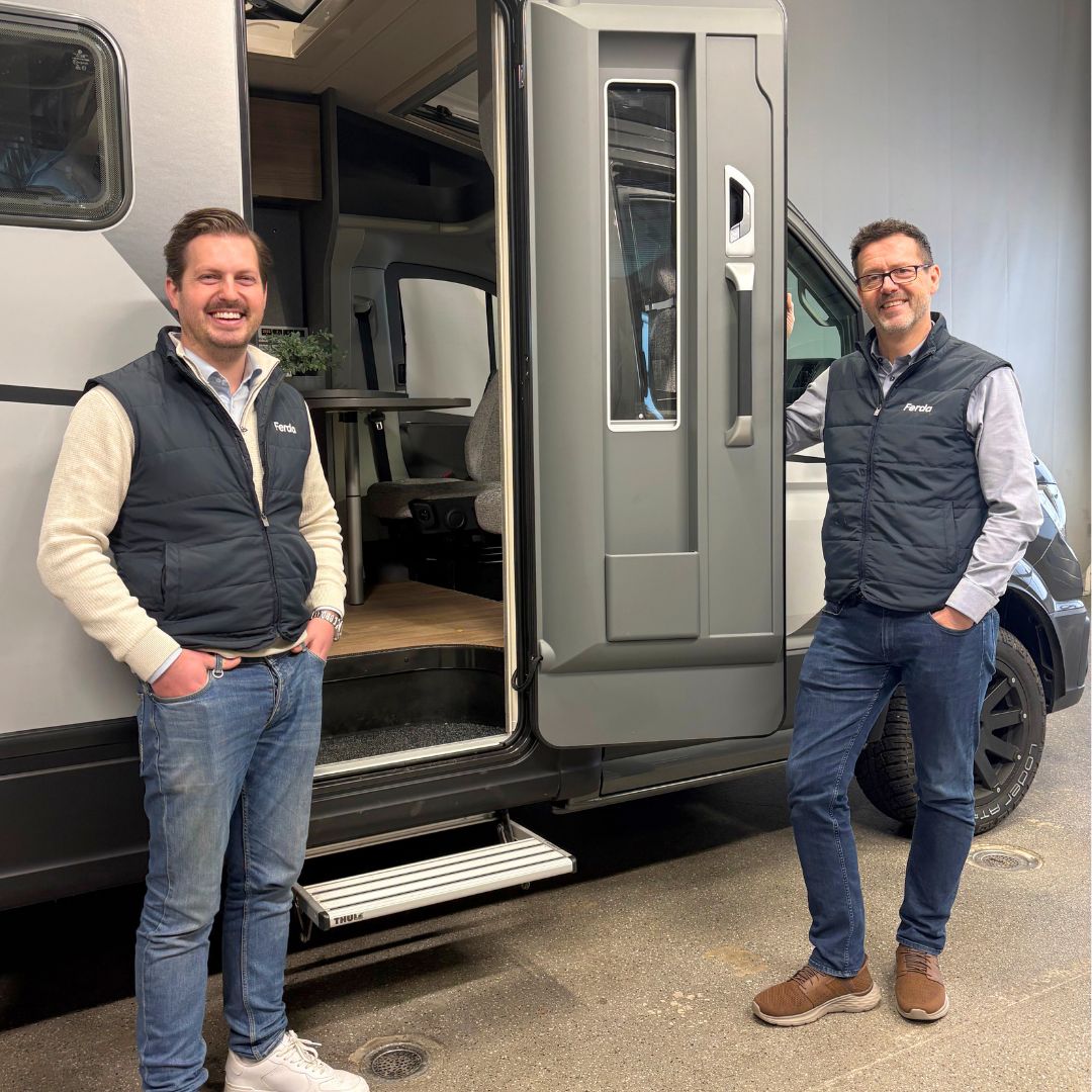 Ferda selgere ved Dethleffs bobil<br />
